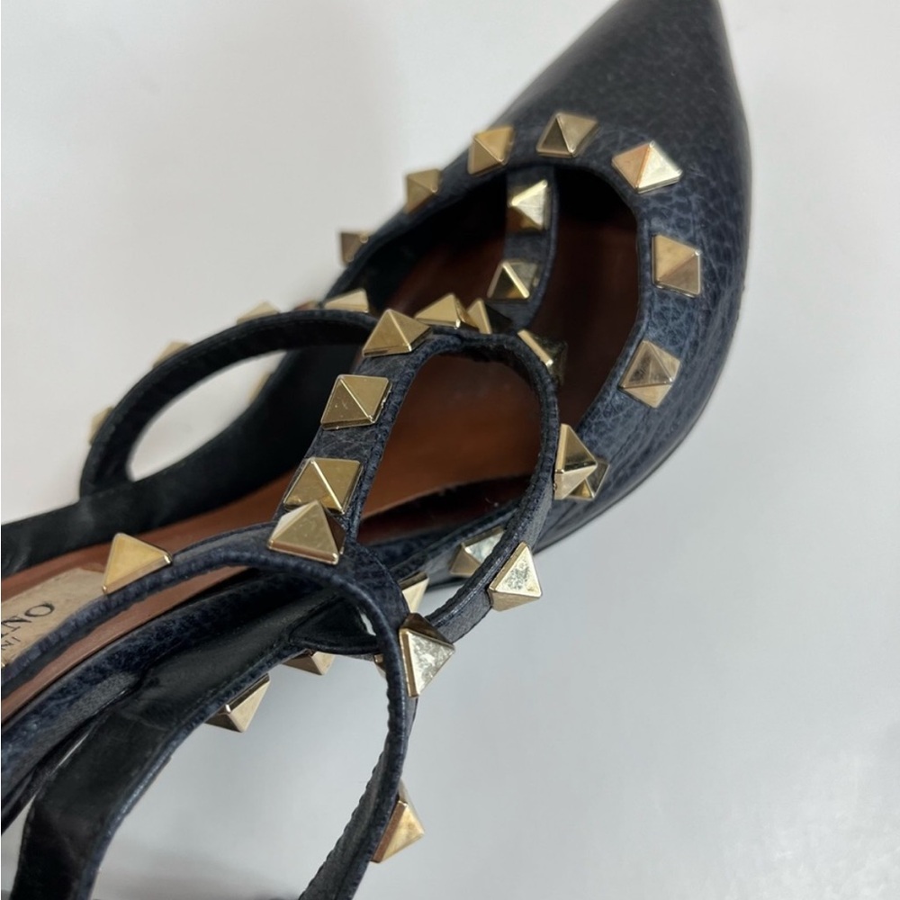 Valentino Garavani Rockstud Heels Ankle Strap Pumps - Picture 8 of 16